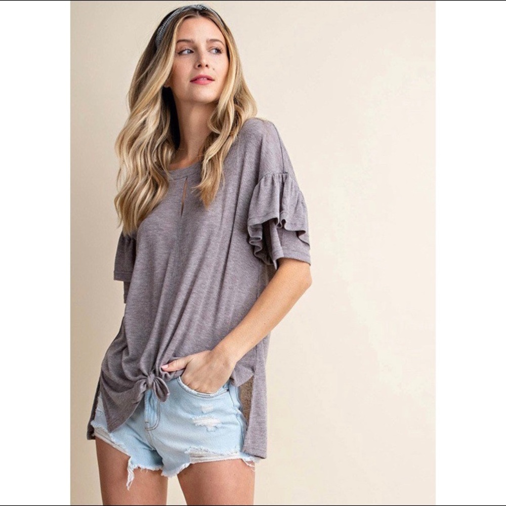 🌻NWT Kori top. Size Small but a bit oversized. 🌻